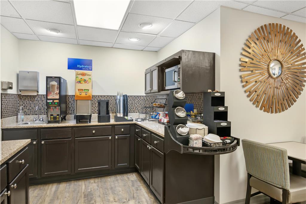 Best Western Brookfield Ресторант снимка