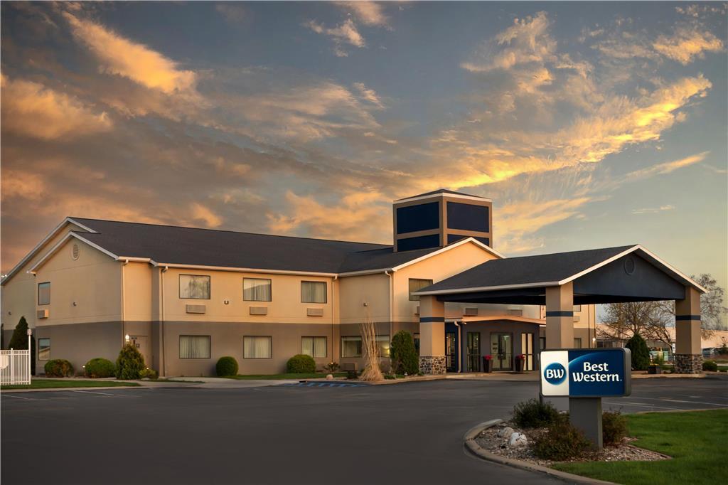 Best Western Brookfield Екстериор снимка